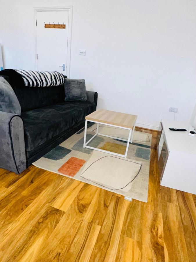 Newly Refurbished Two Bedrooms Flat St Leonards-on-Sea Екстер'єр фото