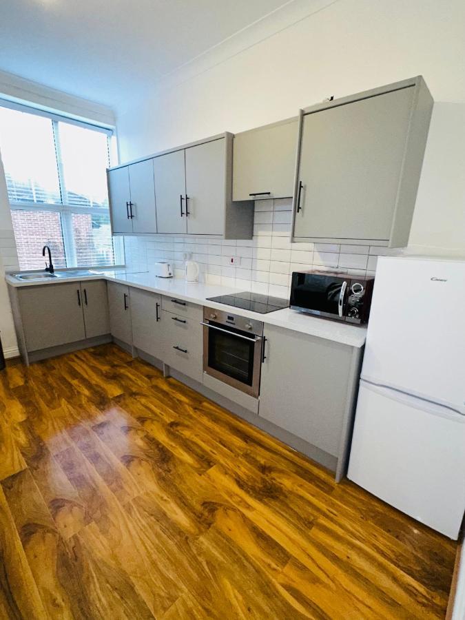 Newly Refurbished Two Bedrooms Flat St Leonards-on-Sea Екстер'єр фото